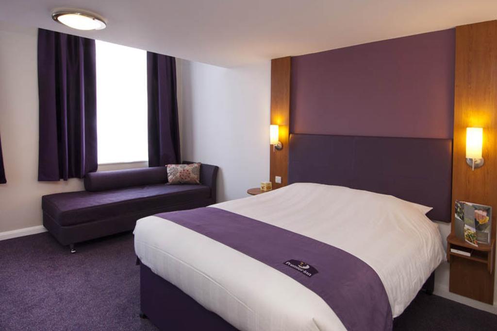 Premier Inn Birmingham City - Aston المظهر الخارجي الصورة
