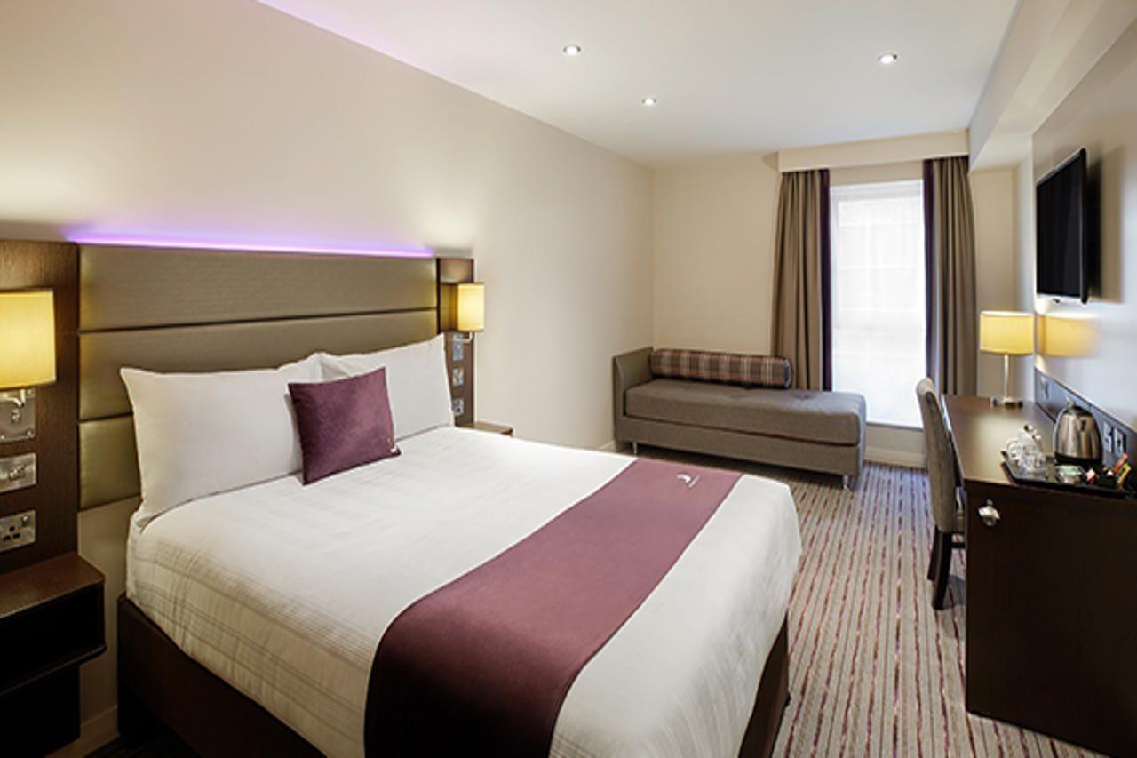 Premier Inn Birmingham City - Aston المظهر الخارجي الصورة
