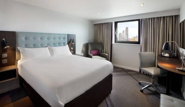 Premier Inn Birmingham City - Aston المظهر الخارجي الصورة