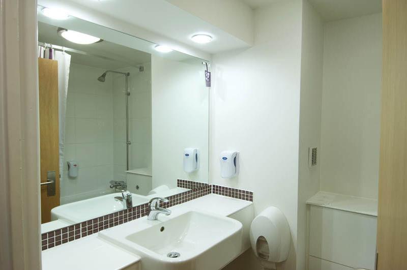 Premier Inn Birmingham City - Aston المظهر الخارجي الصورة